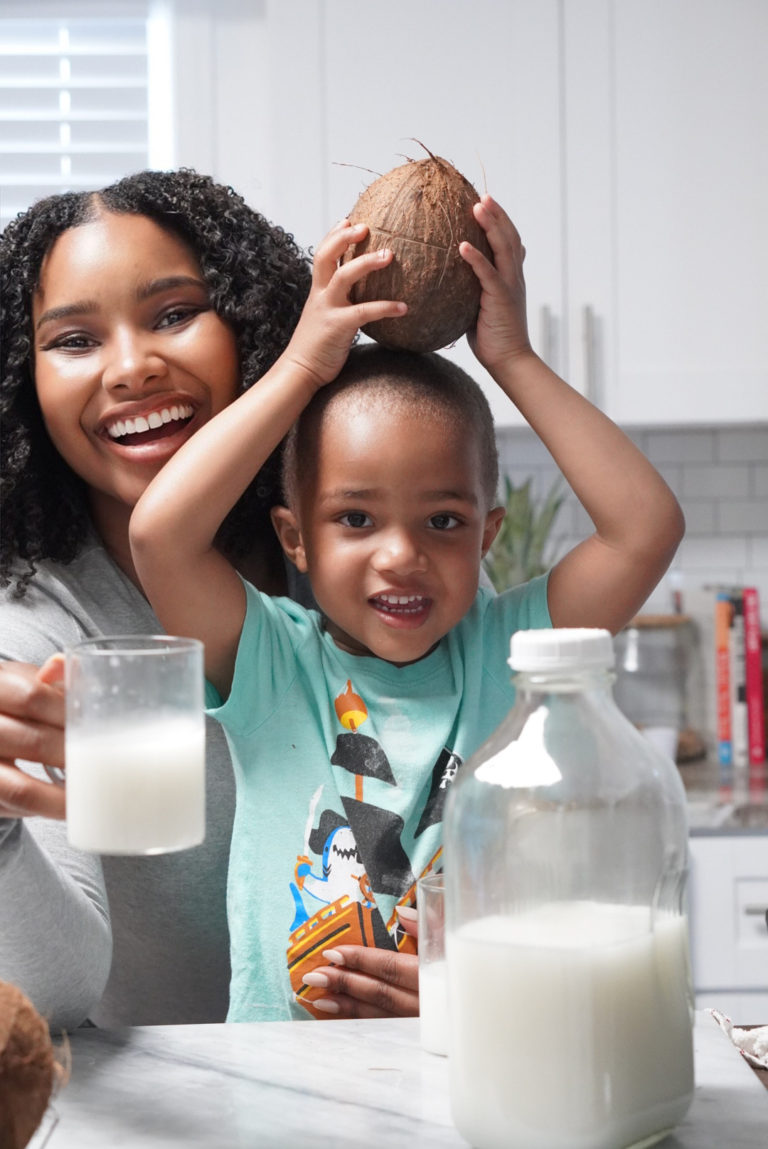 How to Make Coconut Milk with Flakes